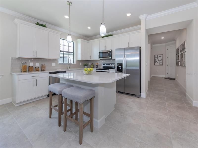 Recently Sold: $399,000 (2 beds, 2 baths, 1581 Square Feet)