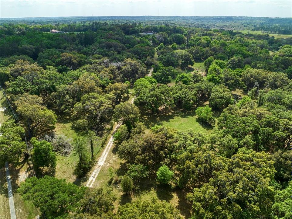На продажу: $7,500,000 (370.00 acres)