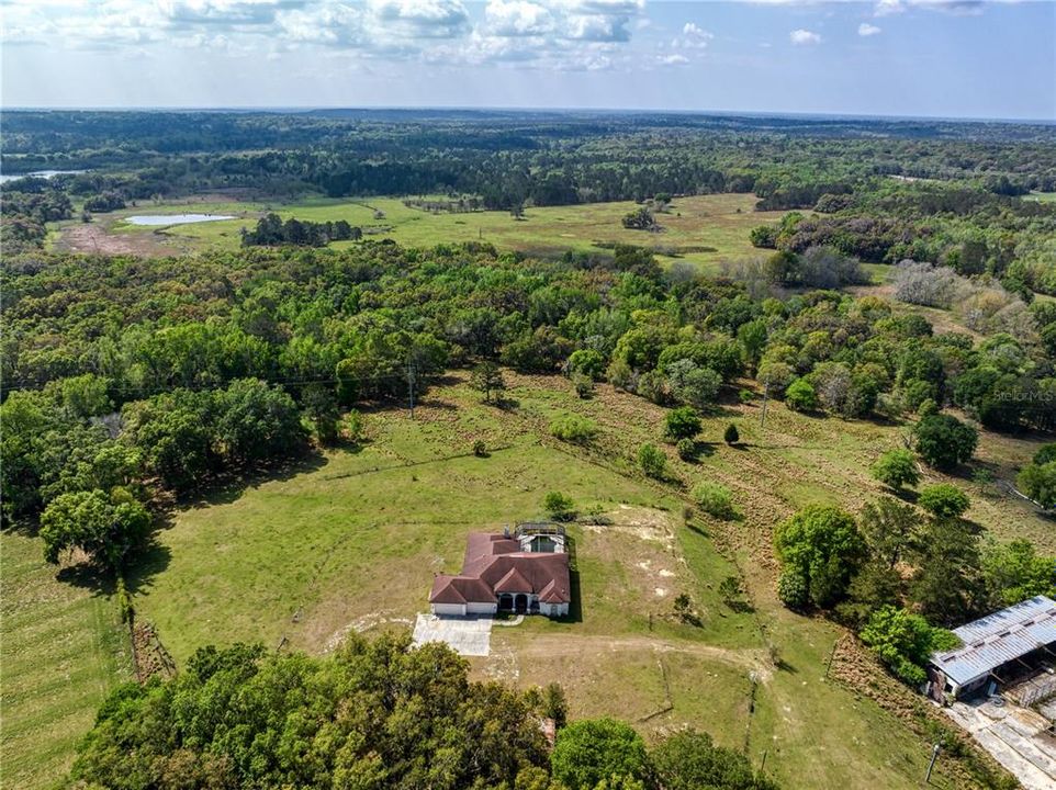 На продажу: $7,500,000 (370.00 acres)