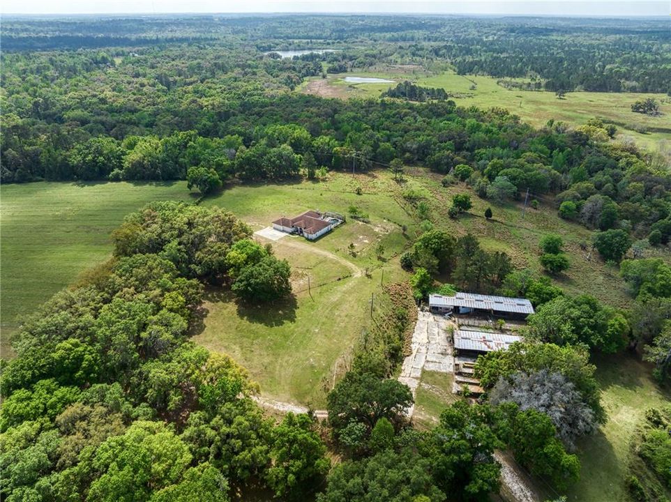 На продажу: $7,500,000 (370.00 acres)