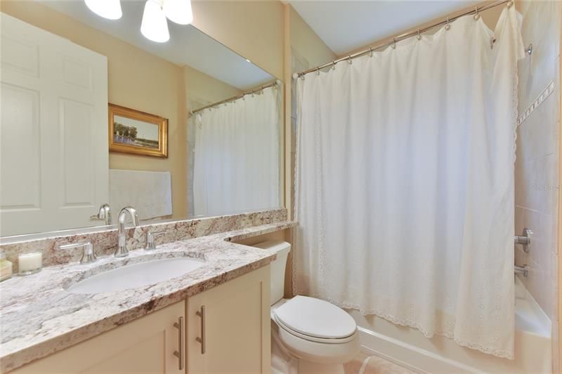 Recently Sold: $429,000 (2 beds, 2 baths, 1857 Square Feet)