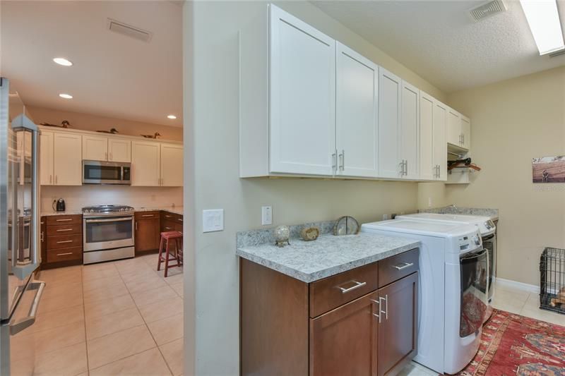 Recently Sold: $429,000 (2 beds, 2 baths, 1857 Square Feet)
