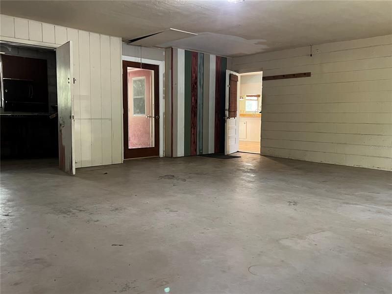 Recently Sold: $185,000 (2 beds, 2 baths, 1019 Square Feet)