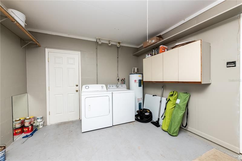 Recently Sold: $450,000 (2 beds, 1 baths, 1013 Square Feet)
