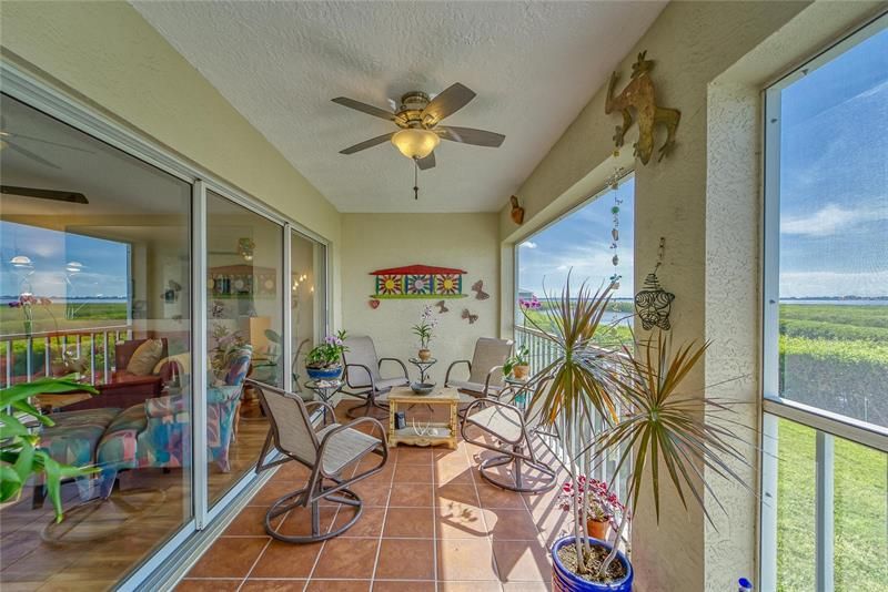 Recently Sold: $514,900 (2 beds, 2 baths, 1334 Square Feet)