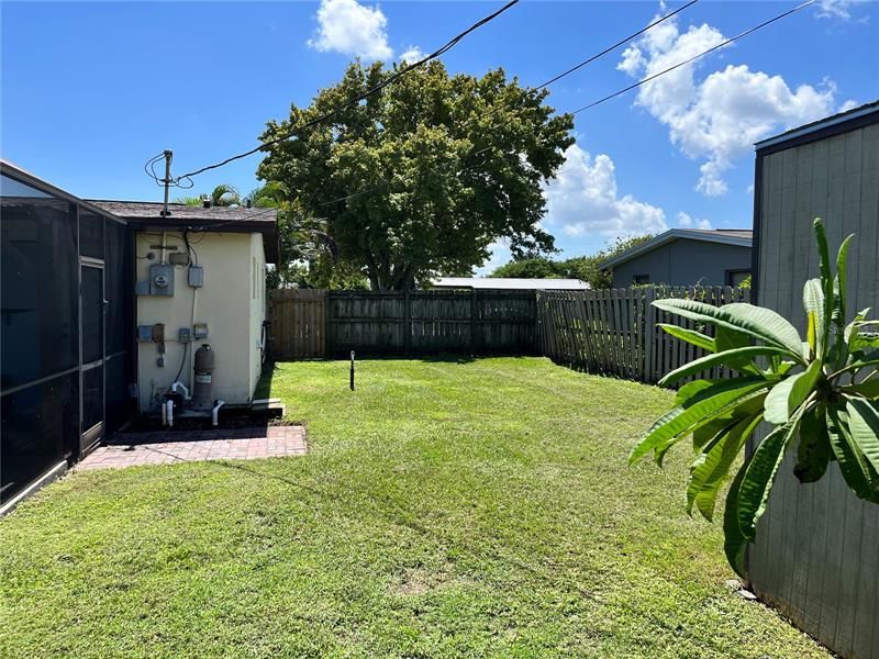 Recently Sold: $325,000 (3 beds, 2 baths, 1225 Square Feet)