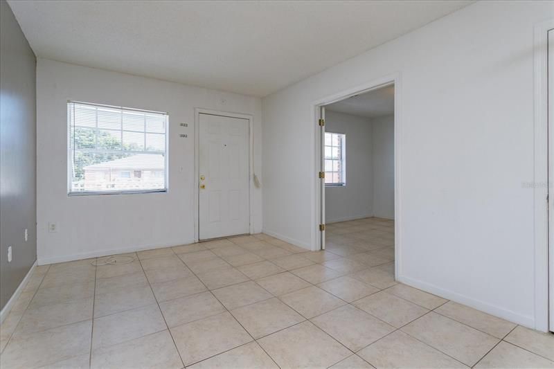 Recently Sold: $132,500 (1 beds, 1 baths, 550 Square Feet)
