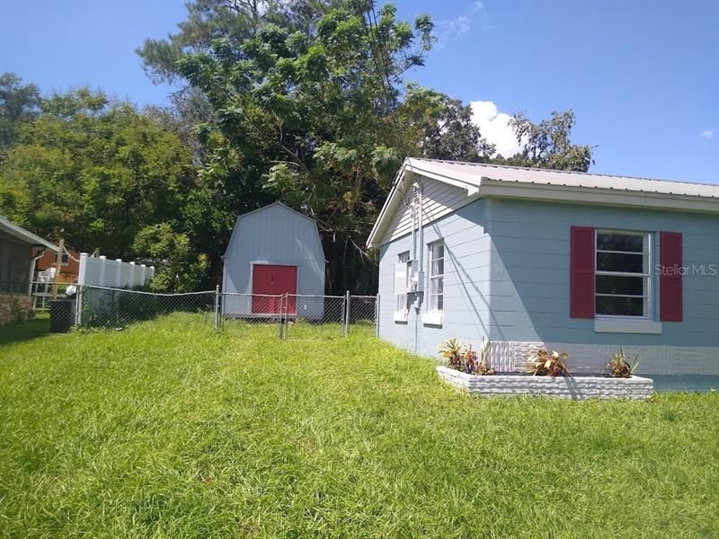 Recently Sold: $267,999 (3 beds, 2 baths, 1114 Square Feet)