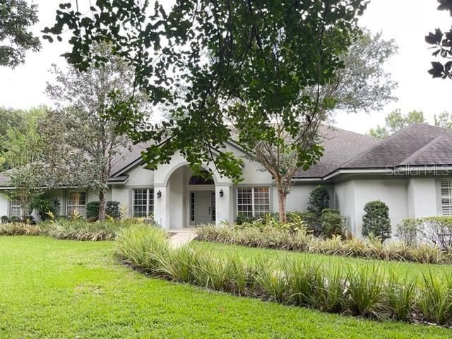 Recently Sold: $1,300,000 (5 beds, 3 baths, 3986 Square Feet)