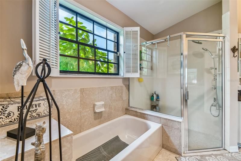 Недавно продано: $599,000 (3 спален, 2 ванн, 1832 Квадратных фут)