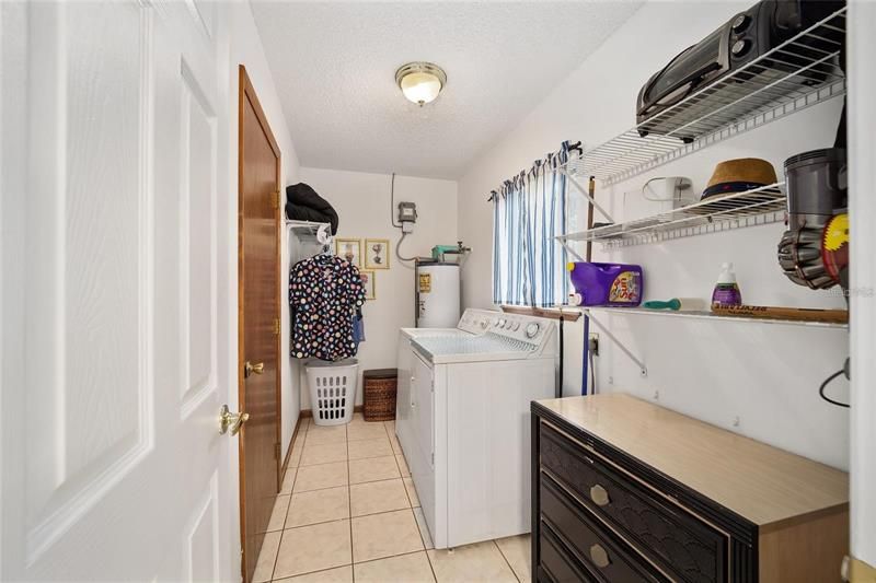 Recently Rented: $1,500 (2 beds, 2 baths, 1032 Square Feet)