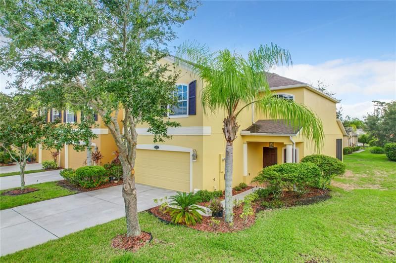 Recently Sold: $399,000 (3 beds, 2 baths, 2288 Square Feet)