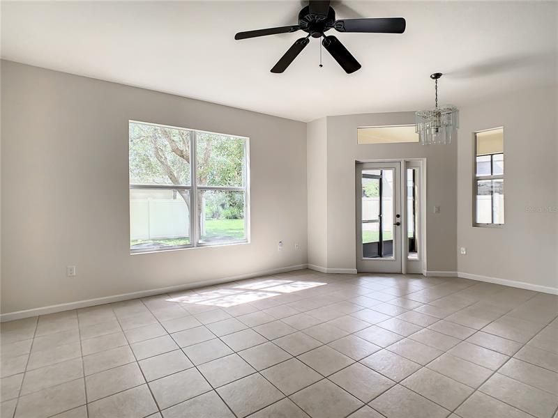 Recently Sold: $399,000 (3 beds, 2 baths, 2288 Square Feet)