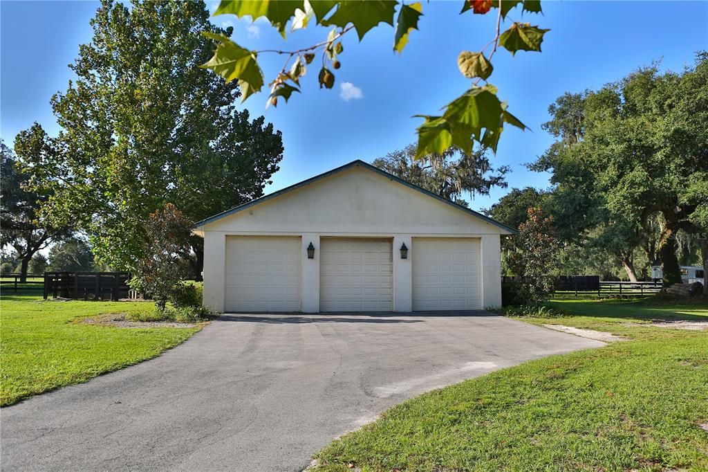 For Sale: $4,150,000 (4 beds, 3 baths, 3536 Square Feet)