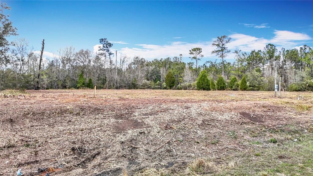 Под контрактом: $395,000 (3.40 acres)