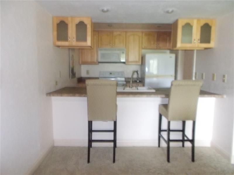 Recently Sold: $130,000 (1 beds, 1 baths, 974 Square Feet)