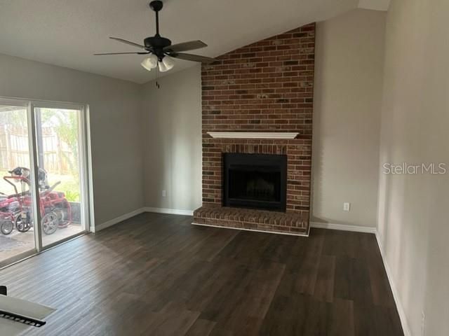 Recently Sold: $309,900 (3 beds, 2 baths, 1551 Square Feet)