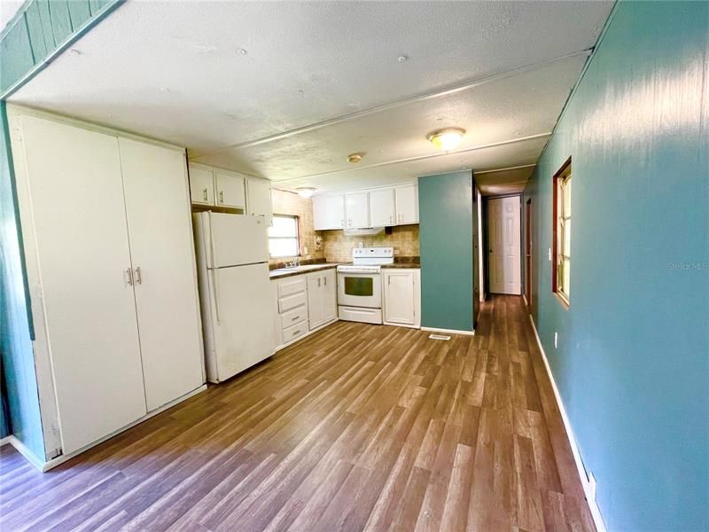 Recently Sold: $79,999 (2 beds, 1 baths, 672 Square Feet)