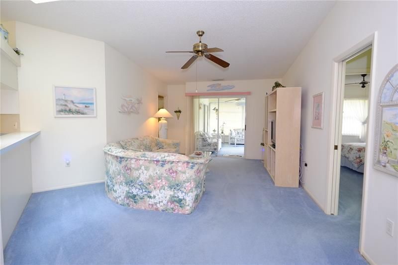 Recently Sold: $345,000 (2 beds, 2 baths, 1531 Square Feet)