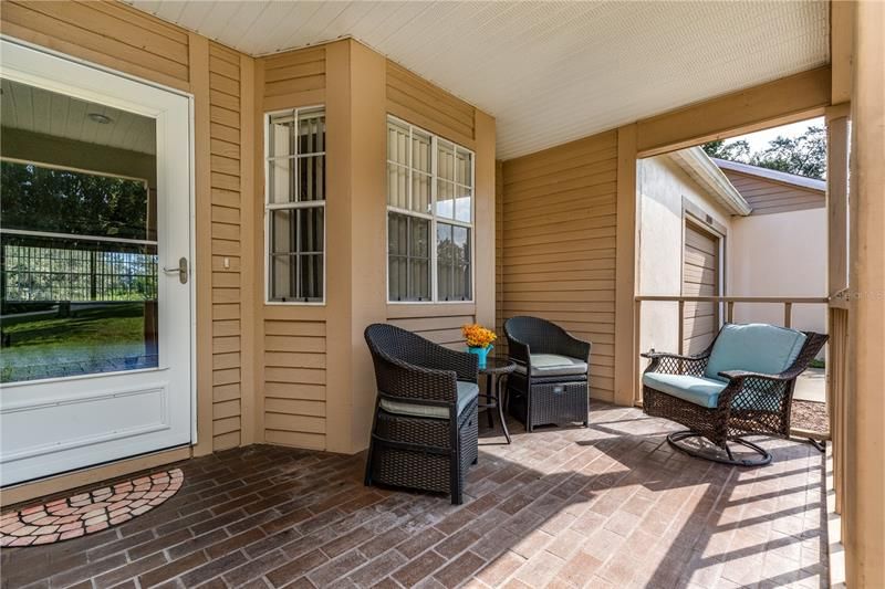Enjoy the front porch sitting area!