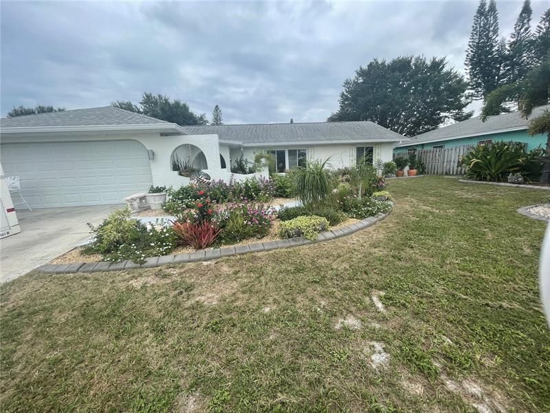 Recently Sold: $549,000 (3 beds, 2 baths, 1496 Square Feet)