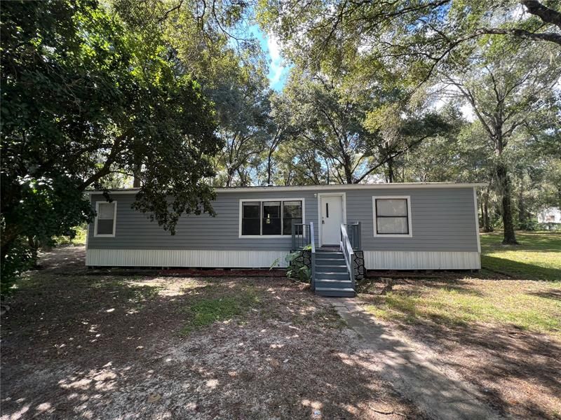 Recently Sold: $169,900 (3 beds, 2 baths, 1404 Square Feet)