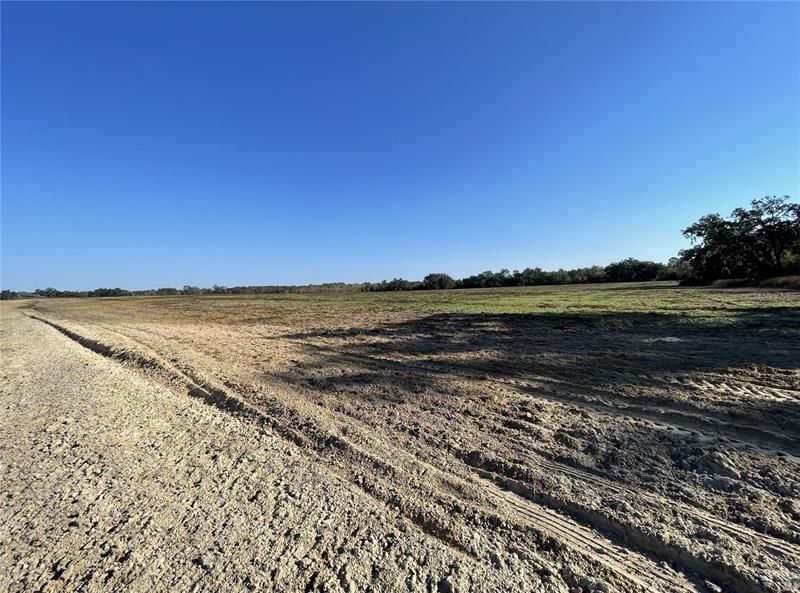 Recently Sold: $3,959,000 (638.52 acres)