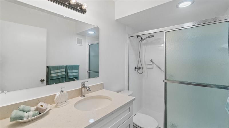 Recently Sold: $527,500 (2 beds, 2 baths, 1397 Square Feet)