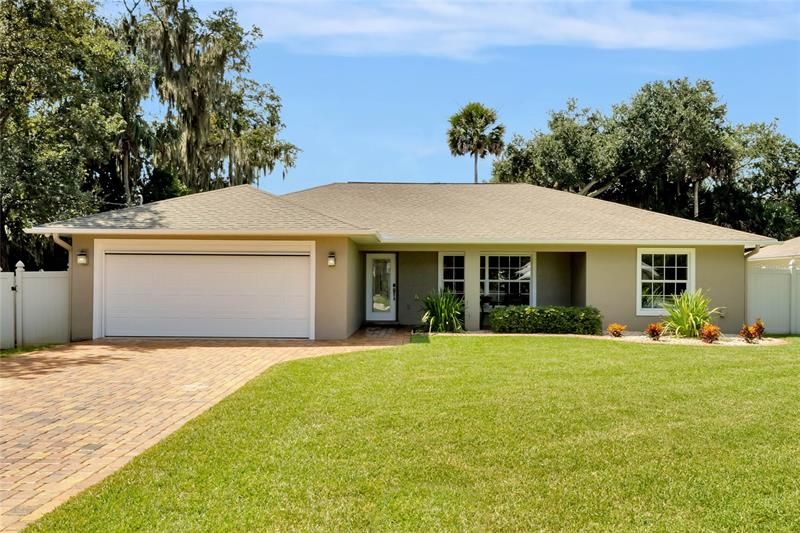 Recently Sold: $475,000 (3 beds, 2 baths, 1598 Square Feet)