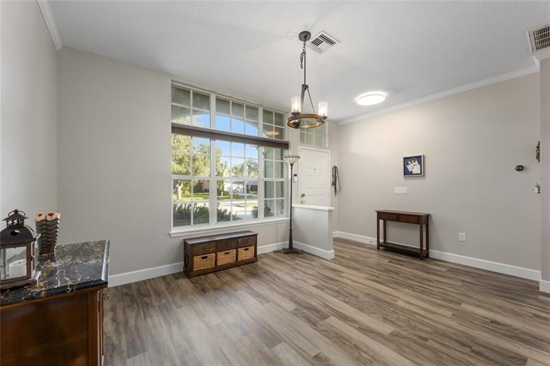 Recently Sold: $589,000 (3 beds, 2 baths, 1880 Square Feet)