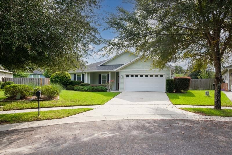 Recently Sold: $315,000 (3 beds, 2 baths, 1467 Square Feet)