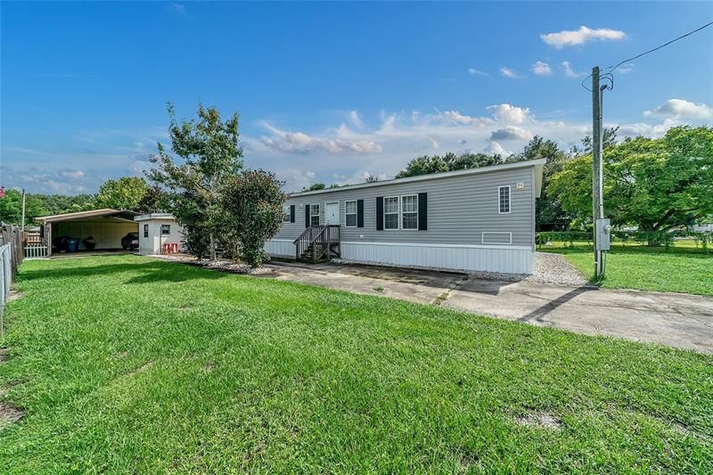 Recently Sold: $230,000 (3 beds, 3 baths, 2108 Square Feet)