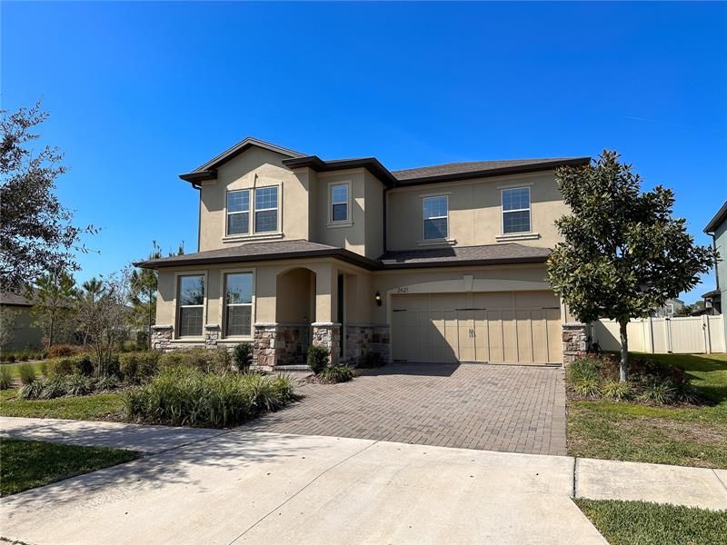 Recently Sold: $674,900 (4 beds, 3 baths, 3139 Square Feet)