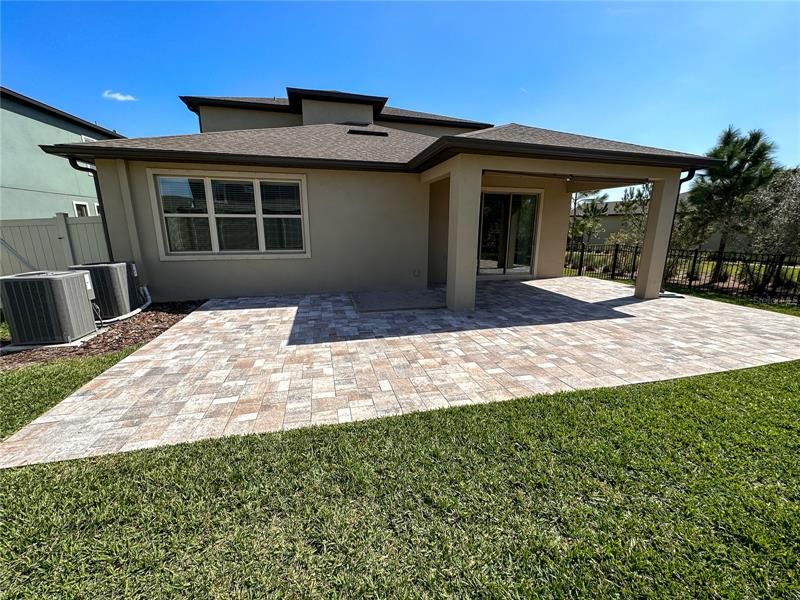 Recently Sold: $674,900 (4 beds, 3 baths, 3139 Square Feet)