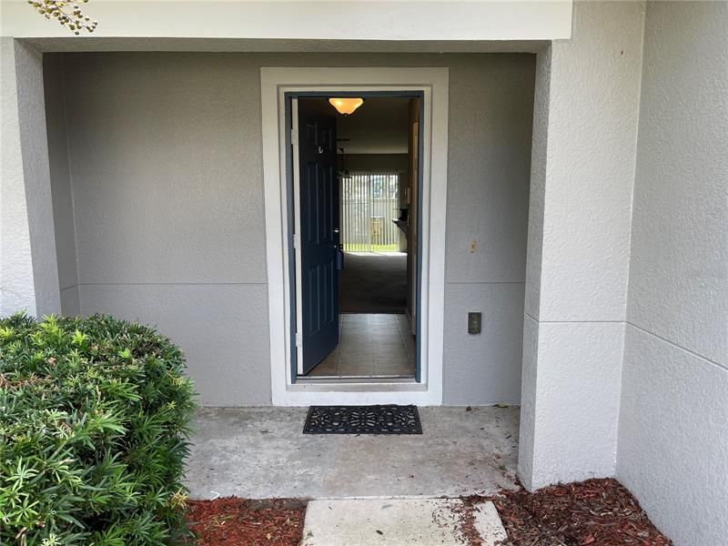 Recently Sold: $285,000 (2 beds, 2 baths, 1386 Square Feet)