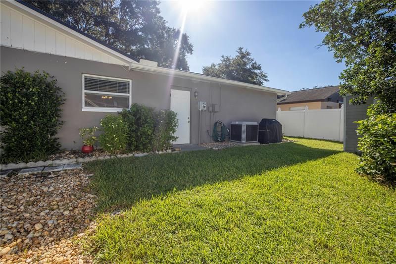 Recently Sold: $425,000 (3 beds, 2 baths, 1307 Square Feet)
