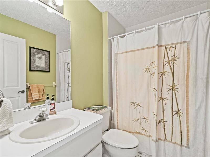 最近售出: $625,000 (3 贝兹, 2 浴室, 1444 平方英尺)