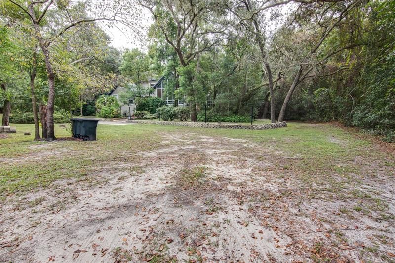 Recently Sold: $410,000 (3 beds, 3 baths, 2999 Square Feet)