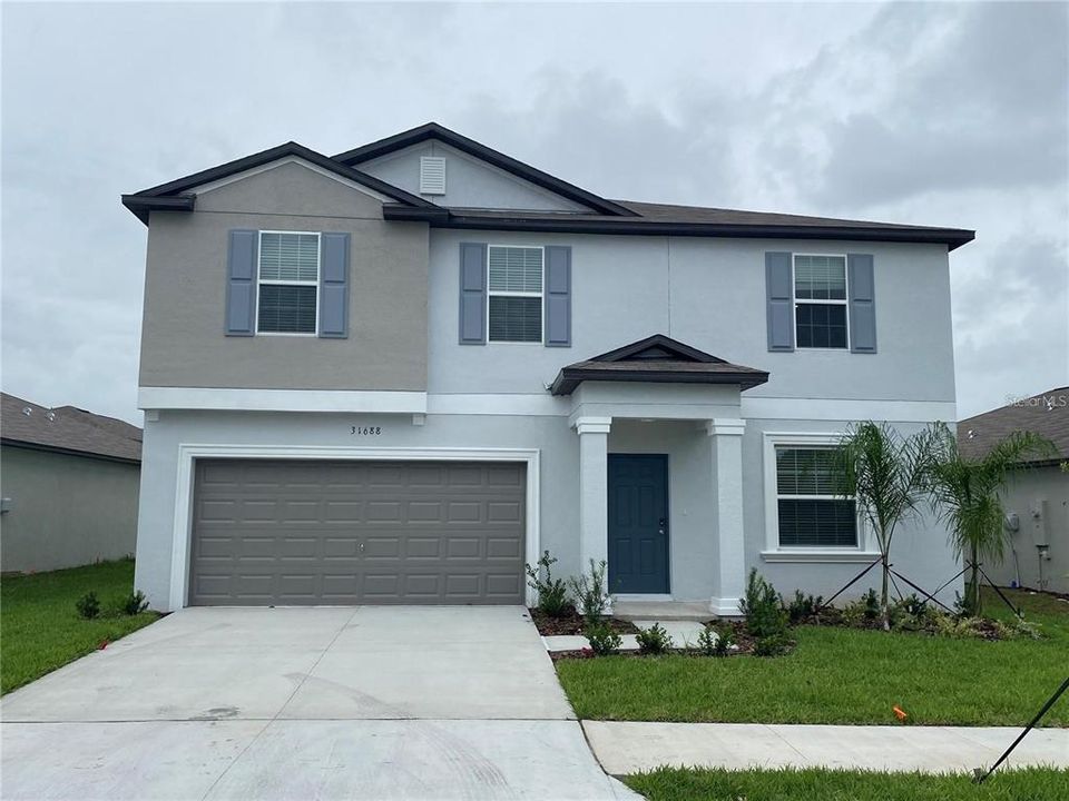 Recently Sold: $486,000 (4 beds, 2 baths, 2584 Square Feet)