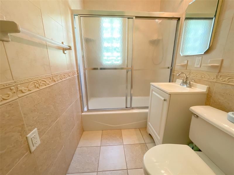 最近租的: $1,950 (3 贝兹, 2 浴室, 1260 平方英尺)