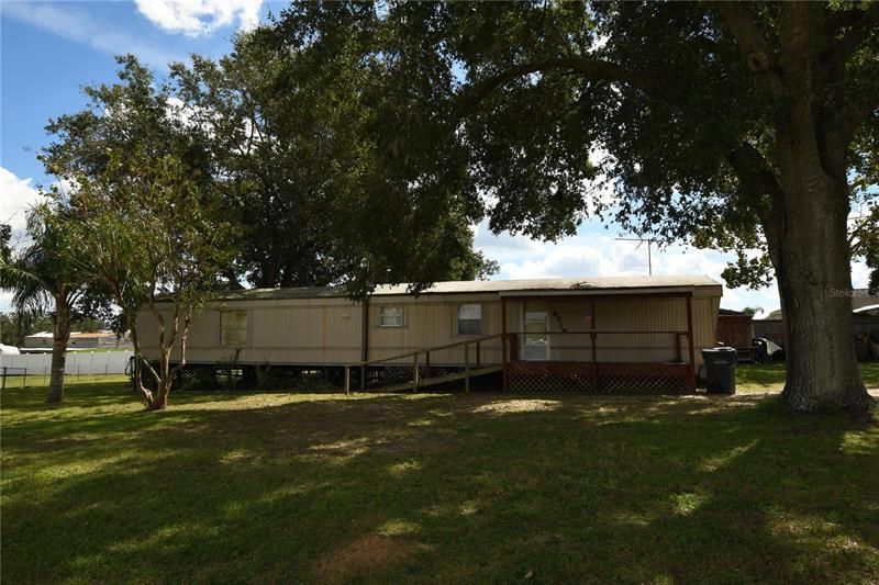Recently Sold: $90,000 (2 beds, 2 baths, 924 Square Feet)