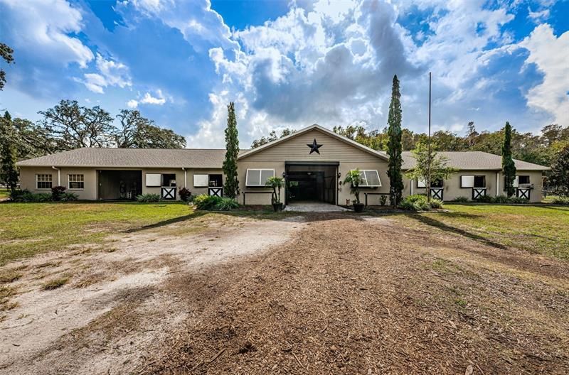 Vendido Recientemente: $1,899,000 (6 camas, 6 baños, 4688 Pies cuadrados)