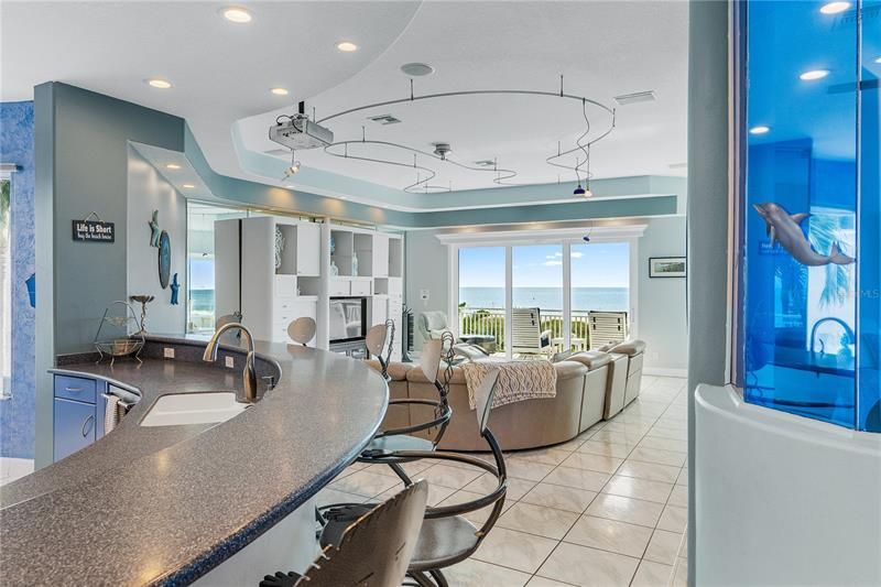 Recently Sold: $4,500,000 (3 beds, 3 baths, 4204 Square Feet)