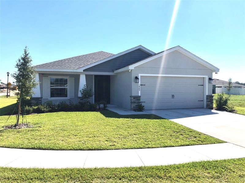 Recently Sold: $320,435 (3 beds, 2 baths, 1715 Square Feet)