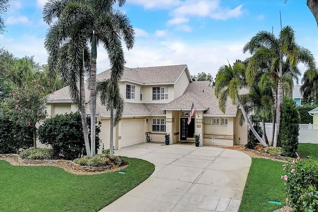 Recently Sold: $881,000 (4 beds, 2 baths, 2138 Square Feet)