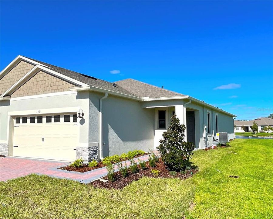 Recently Sold: $330,000 (2 beds, 2 baths, 1608 Square Feet)