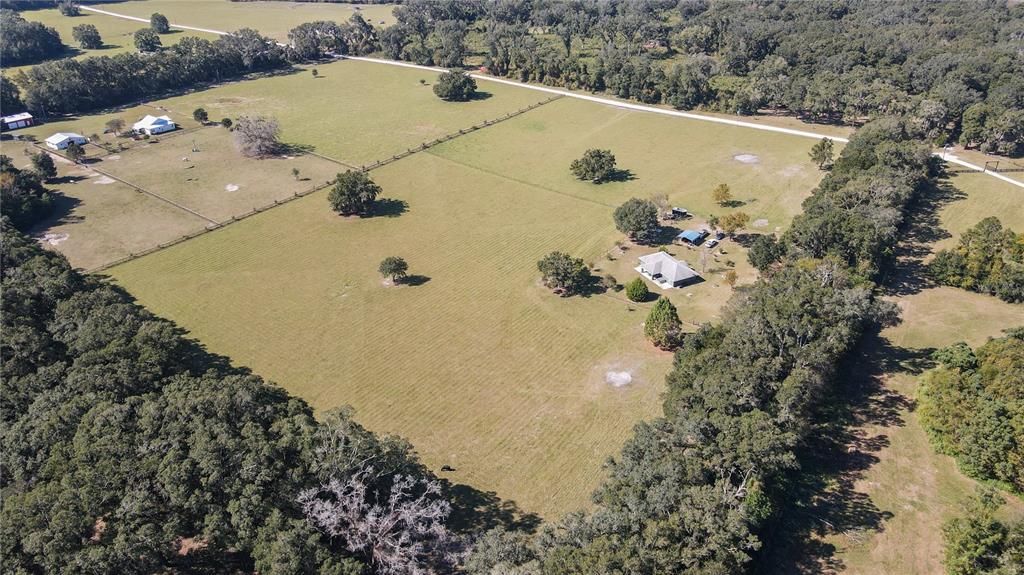 Recently Sold: $579,900 (3 beds, 2 baths, 1740 Square Feet)