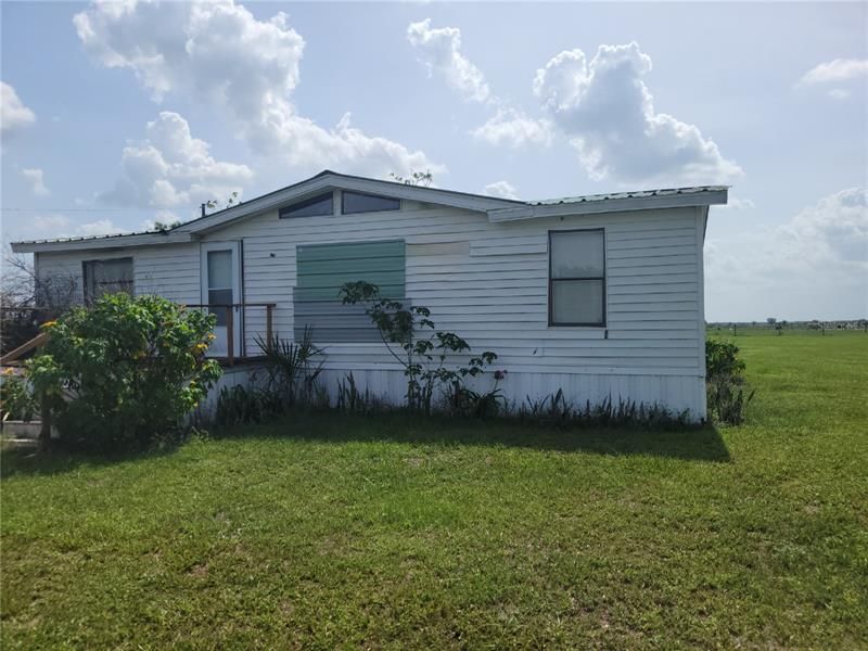 Recently Sold: $129,000 (3 beds, 2 baths, 1000 Square Feet)
