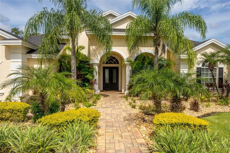 Recently Sold: $1,100,000 (5 beds, 4 baths, 3972 Square Feet)