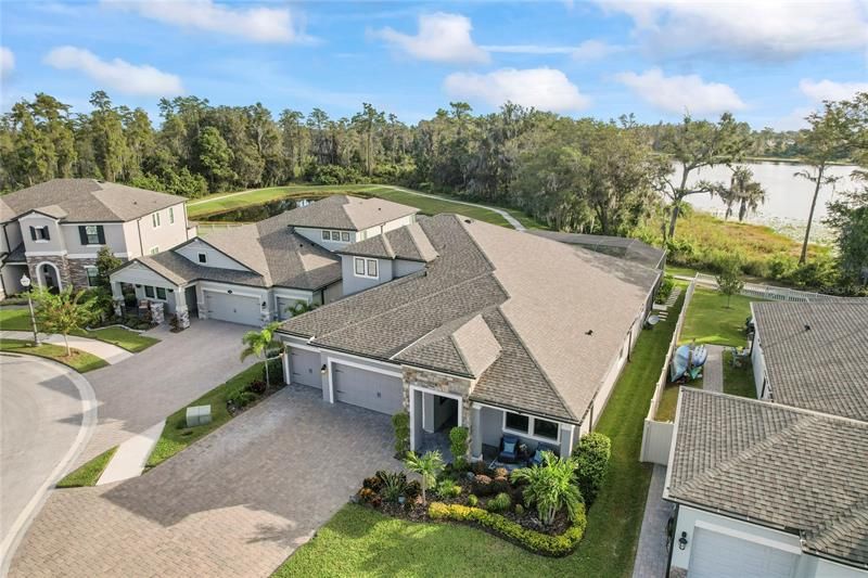 Recently Sold: $895,000 (4 beds, 3 baths, 3126 Square Feet)